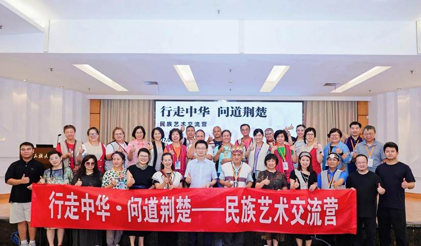 CR6_4987-opq3777871438