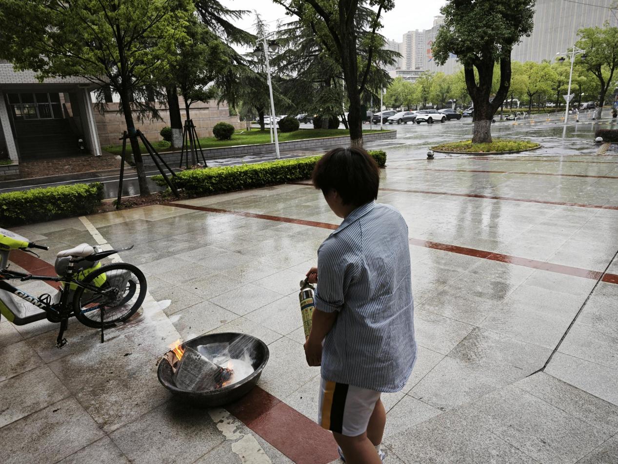 30de26c2051c5fe19d7e60987f28b882_origin(1)